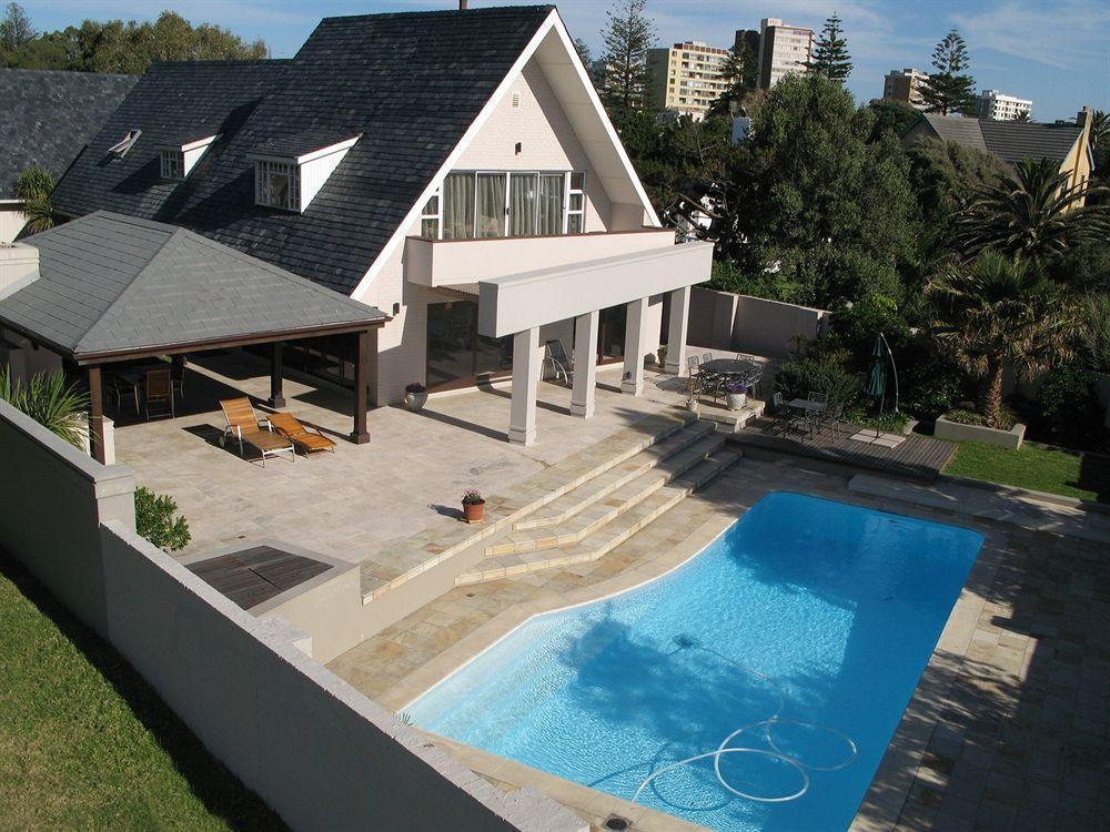 Cotswold House
